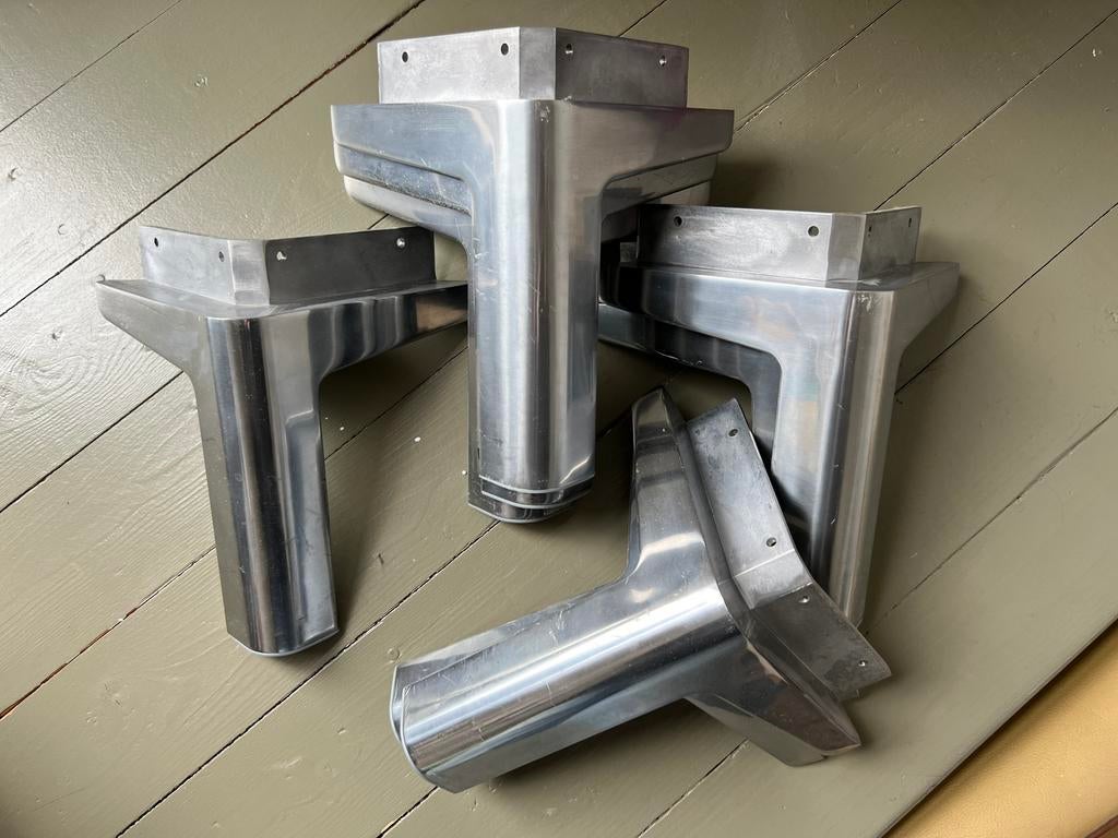 Set van 8 roestvrijstalen bedpoten, Huis en Inrichting, Slaapkamer | Bedden, Ophalen of Verzenden, Zo goed als nieuw, Overige kleuren