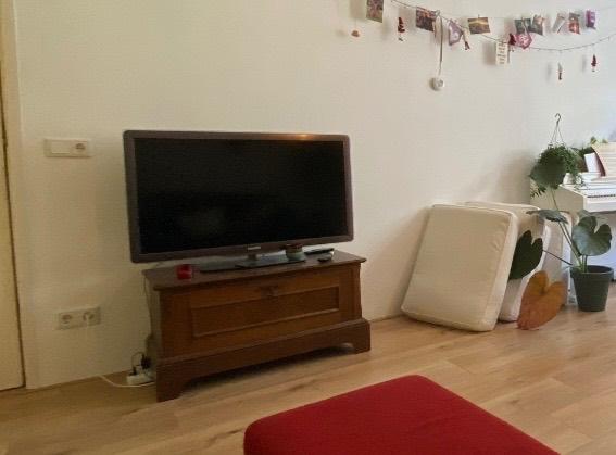 GRATIS Tv meubel, Ophalen, Gebruikt, 50 tot 100 cm, Minder dan 100 cm