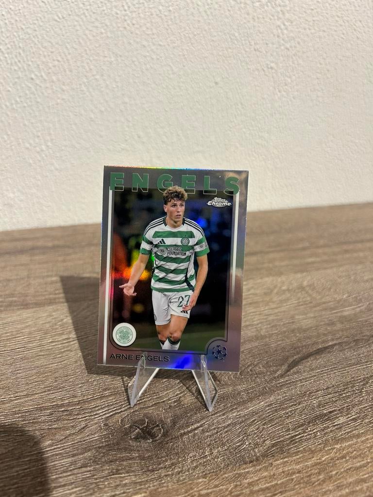 Arne Engels 2024-25 Topps Chrome UCC #151 Refractor Celtic, Ophalen of Verzenden, Zo goed als nieuw, Buitenlandse clubs, Poster, Plaatje of Sticker