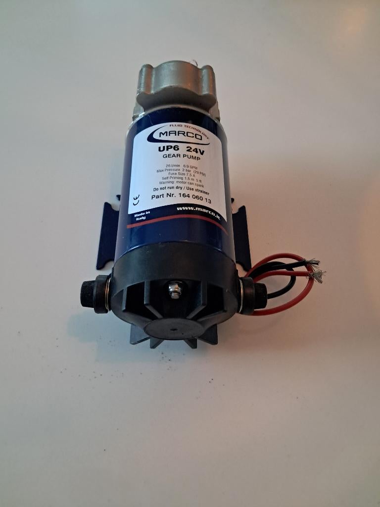 Tandwielpomp MARCO Pomp up6 24v 26l/min diesel/antivries, Ophalen of Verzenden, Nieuw, Motor en Techniek, Motorboot