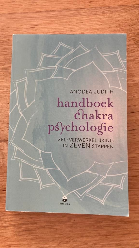 Anodea Judith - Handboek chakrapsychologie, Boeken, Ophalen of Verzenden, Zo goed als nieuw, Anodea Judith