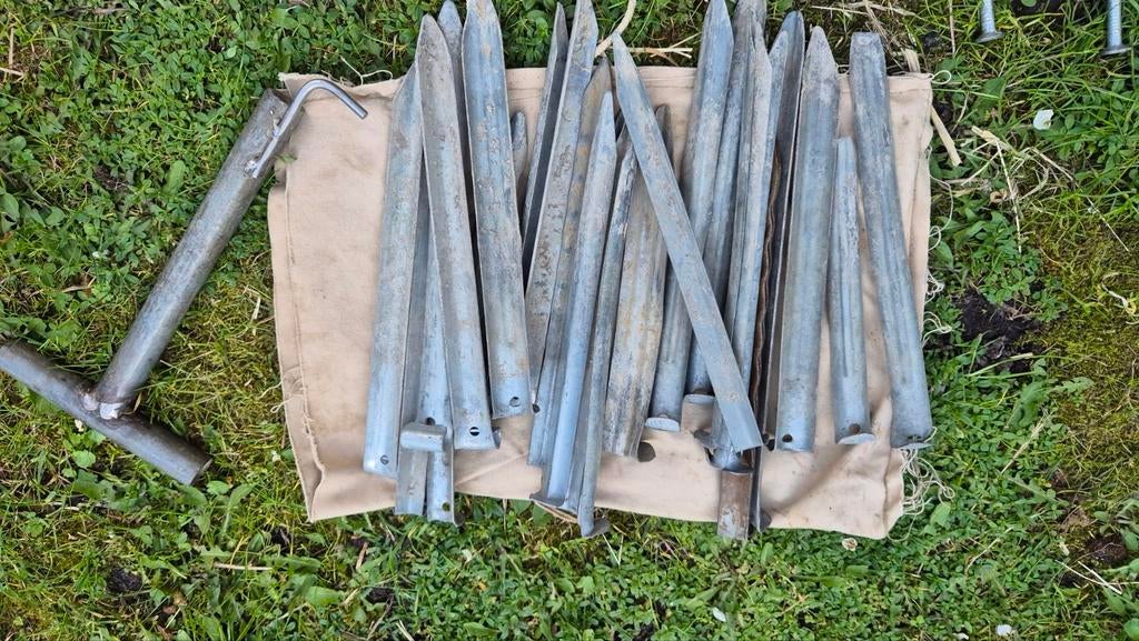 Tent haringen, Caravans en Kamperen, Ophalen