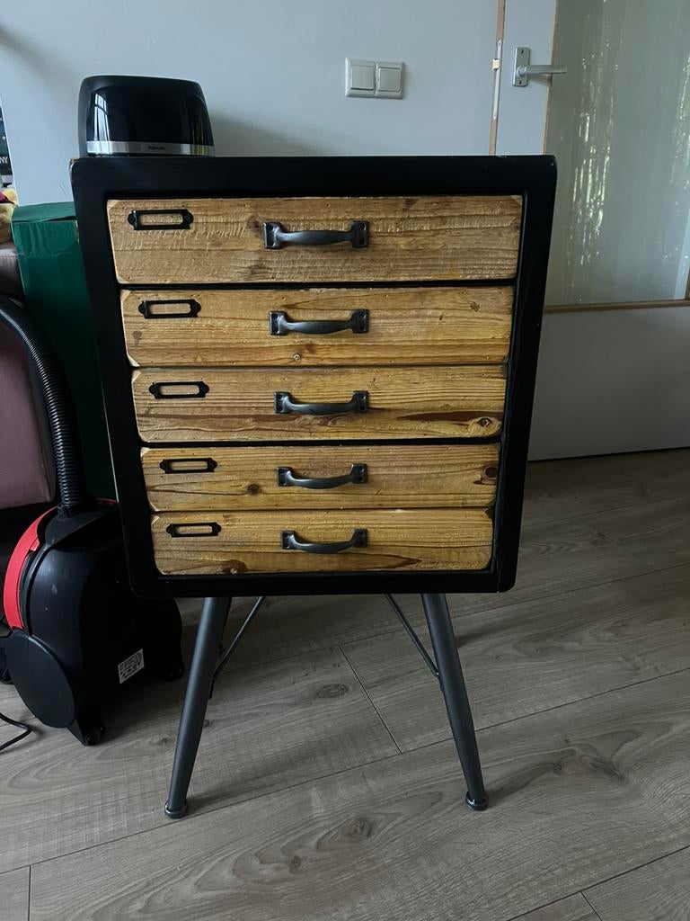 Cabinet for sale, Ophalen, Minder dan 50 cm, Gebruikt, Eikenhout