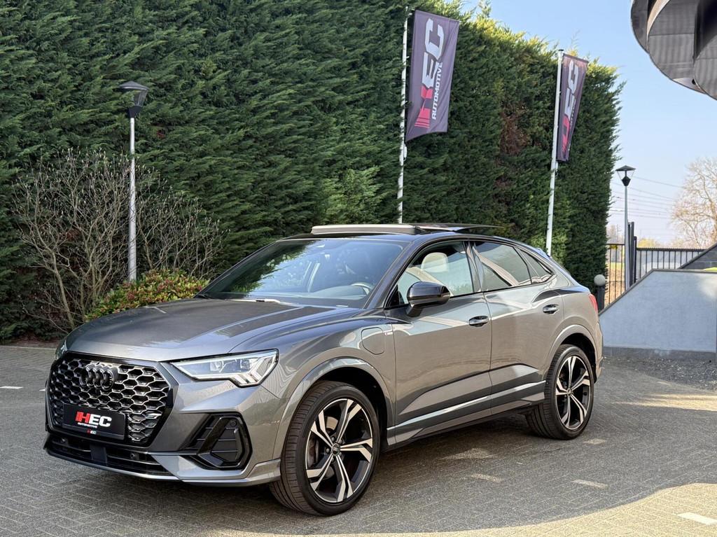 Audi Q3 Sportback 45 TFSI e S Edition Pano|Matrix|Keyl|Trekh, Gebruikt, 245 pk, SUV of Terreinwagen, Zilver of Grijs