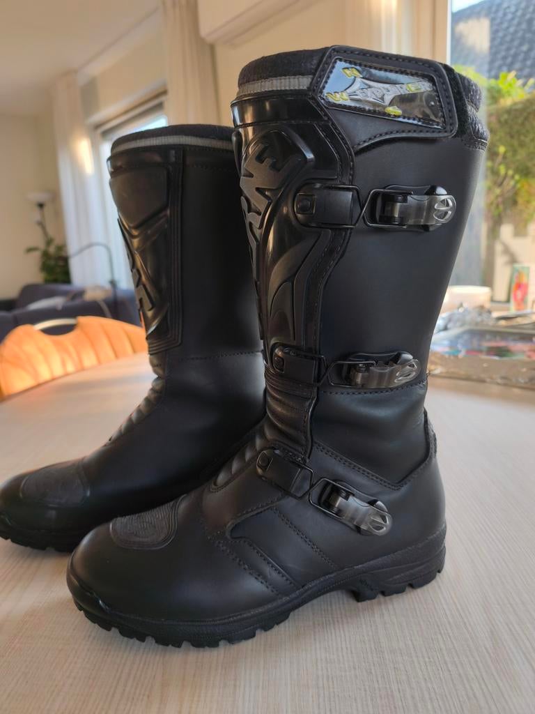 gaerne explorer motorlaarzen maat 42-43, Motoren, Kleding | Motorkleding, Overige merken, Heren, Ophalen of Verzenden, Laarzen