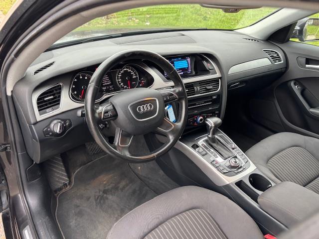 Audi A4 Limousine 1.8 TFSI Pro Line Automaat ECC Audio-CD/Na, Euro 5, Stof, Gebruikt, Zwart