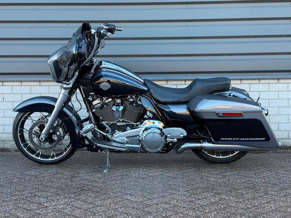 Harley Davidson FLHXS Street Glide Special 114 two Tone Chro - foto 3