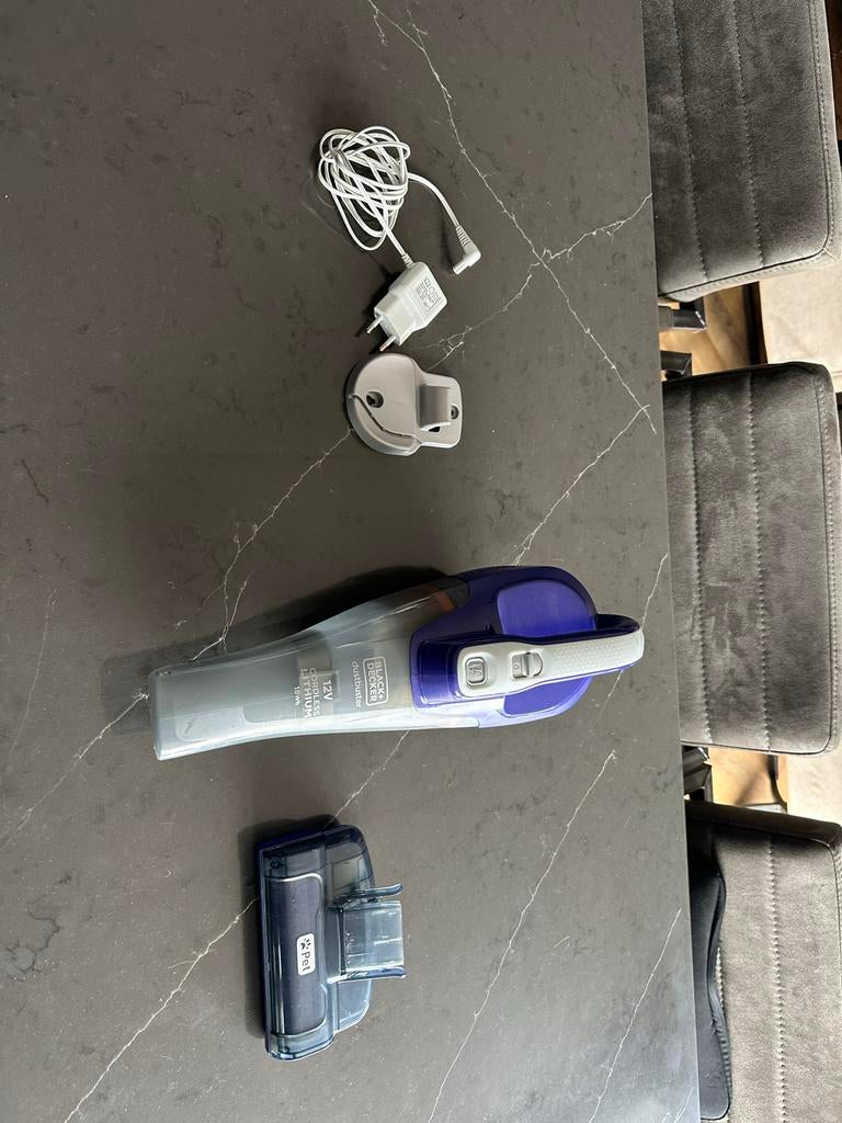 Black + Decker kruimeldief PET, Ophalen of Verzenden, Zo goed als nieuw, Reservoir, Kruimeldief