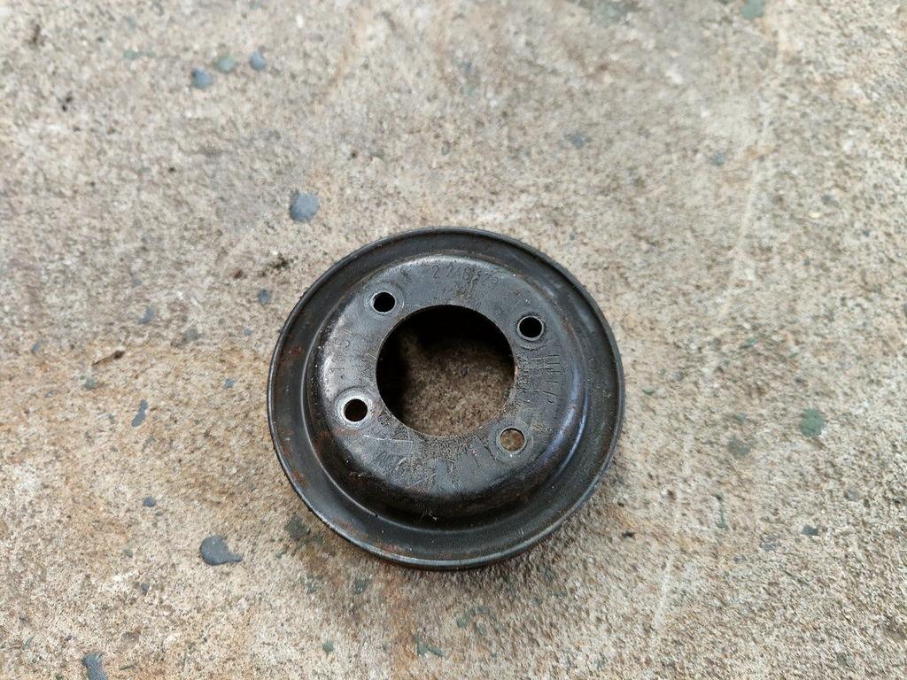 Poelie waterpomp metaal diverse BMW diesel modellen E36 E39, Gebruikt, -, -, Ophalen of Verzenden