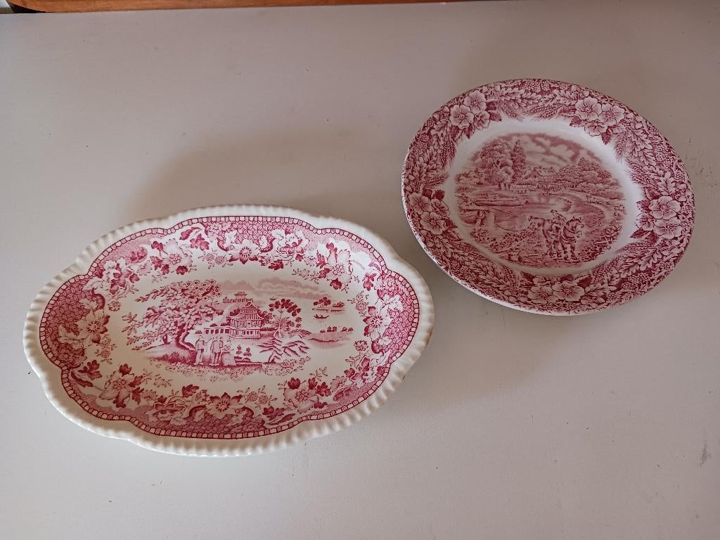 2 rode schaaltjes, Ophalen of Verzenden