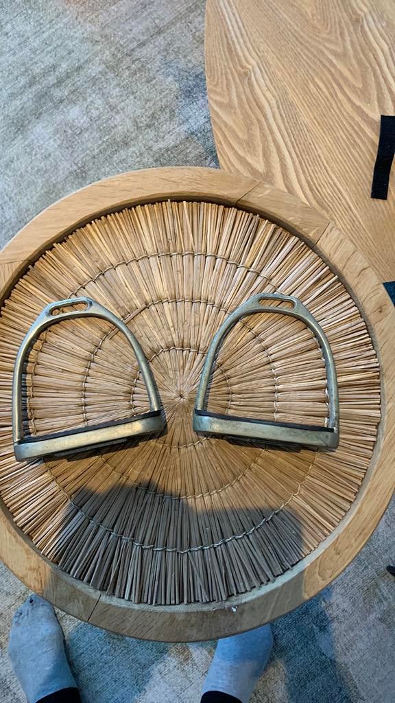 Messingkleurige stijgbeugels, Ophalen of Verzenden, Gebruikt, Dressuur