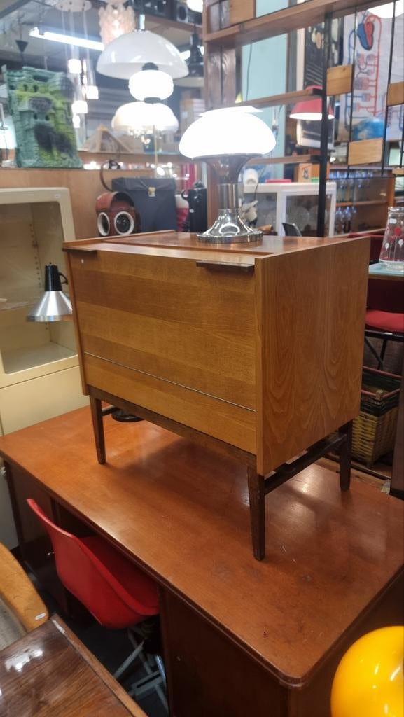 Vintage dressoir dekenkist František Mezulanik, Ophalen, Gebruikt, ,, ,