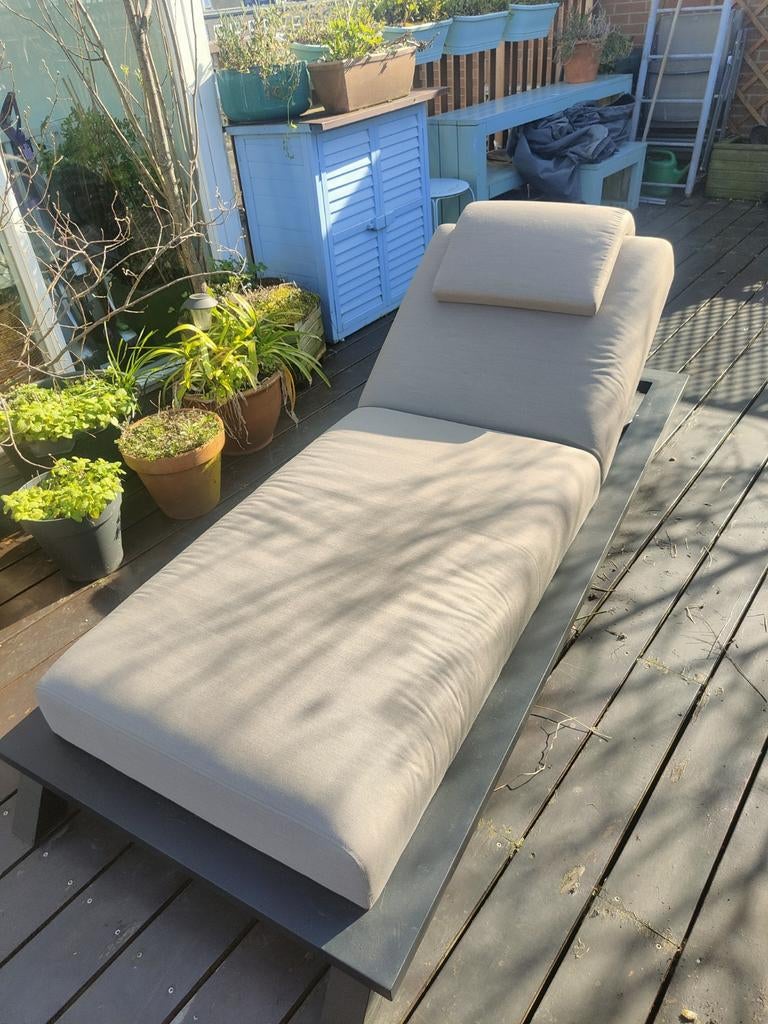 Flow All-Weather Ligbed - Zo goed als nieuw, Ophalen, Zo goed als nieuw, Textileen, Verstelbaar