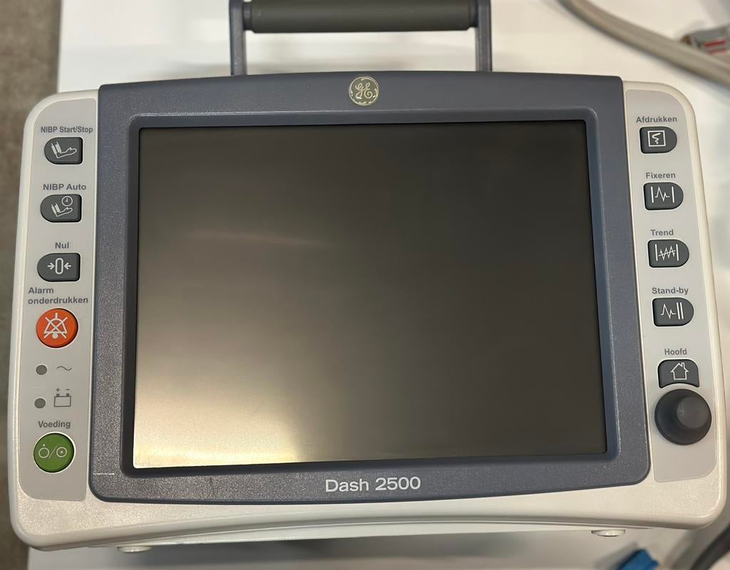 4x GE Dash 2500 patiëntmonitor–Complete sets + accessoires, Diversen, Ophalen of Verzenden
