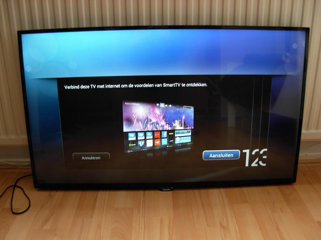 Philips 43 inch uhd 4k smart tv met wifi., Ophalen, LED, 50 Hz, Zo goed als nieuw