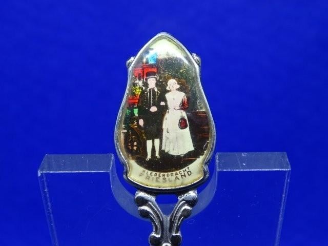 Lepeltje: Friesland, Antiek en Kunst, Verzenden