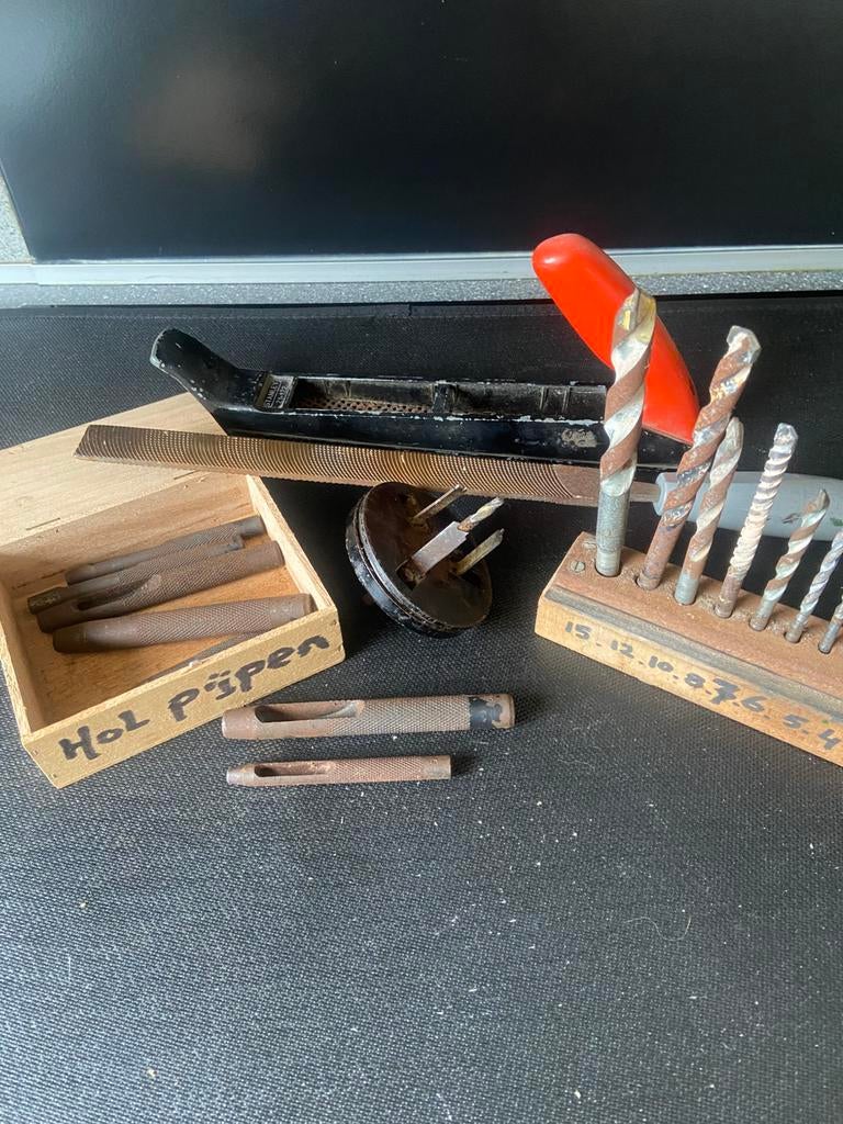 2 Houtraspen, Gatenboor, 8 Steenboren en Holpijpen., Doe-het-zelf en Verbouw, Gereedschap | Handgereedschap, Ophalen of Verzenden