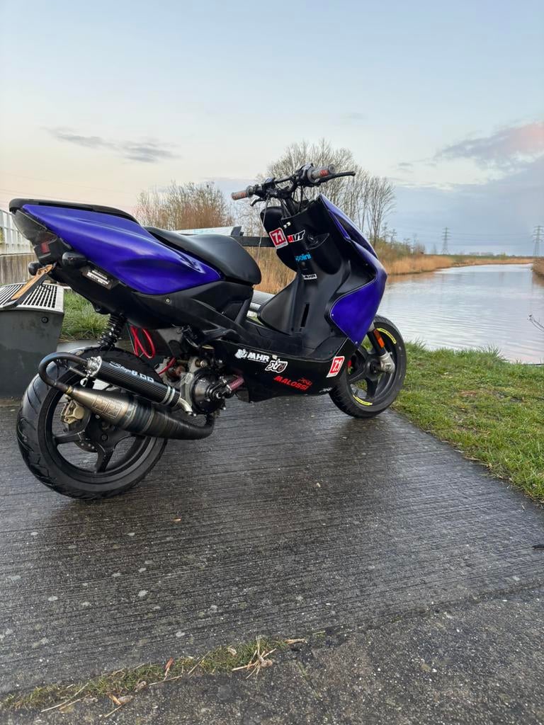 Aerox, Fietsen en Brommers, Scooters | Yamaha, Ophalen, Tweetakt, Aerox, Maximaal 45 km/u