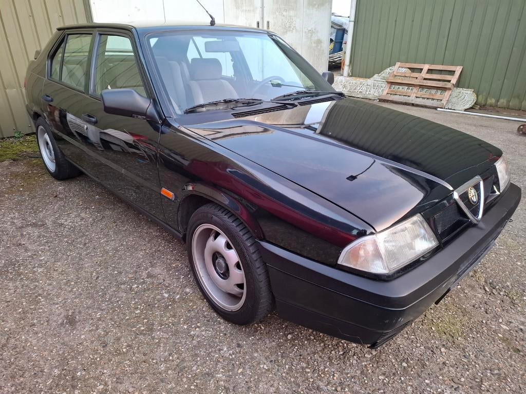 Alfa Romeo 33 1.5 IE E2 1992 Zwart, Auto's, Voorwielaandrijving, Stof, 4 cilinders, Zwart