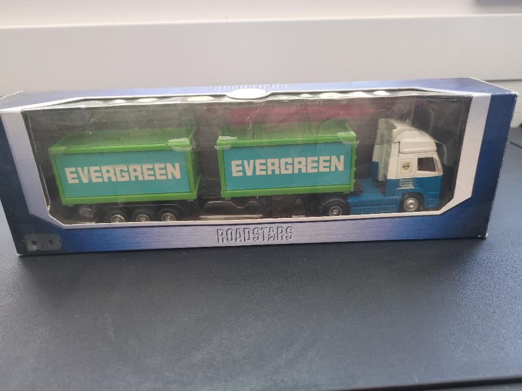 Roadstars vrachtwagen, Hobby en Vrije tijd, Modelauto's | Overige schalen, Ophalen of Verzenden, Nieuw, Bus of Vrachtwagen