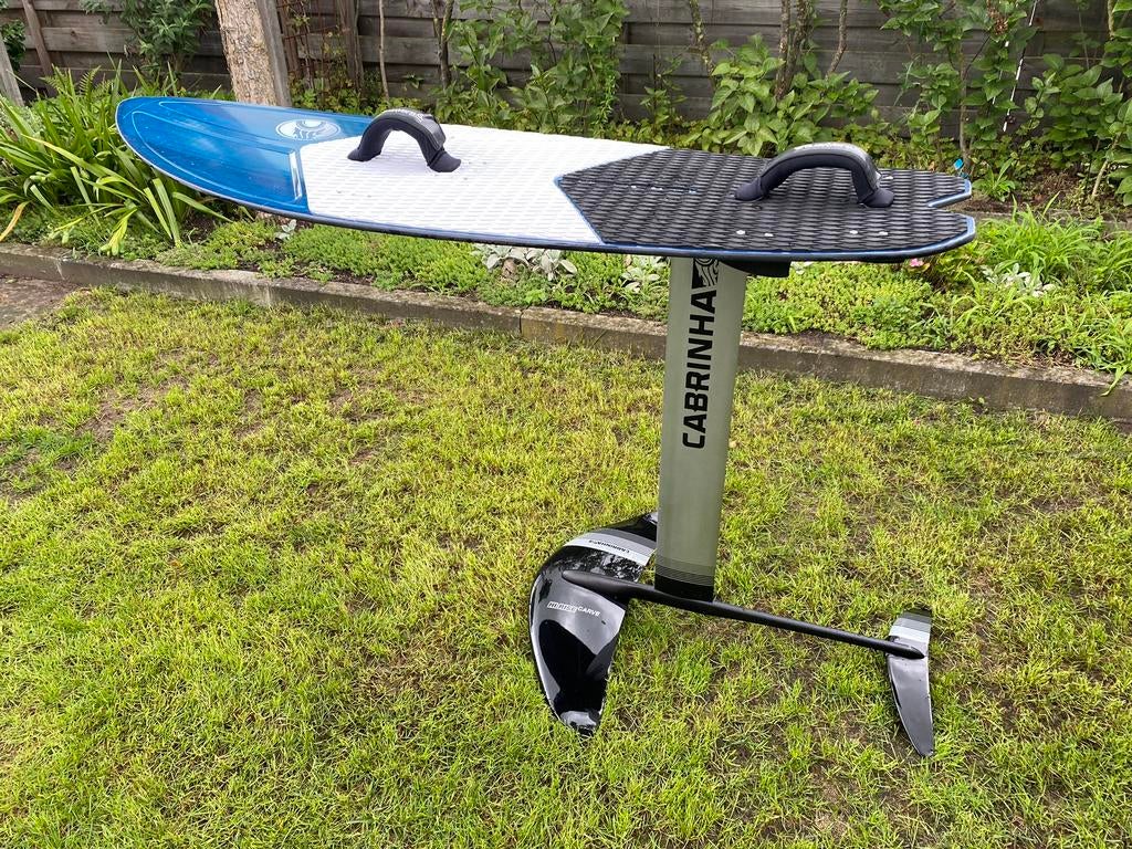 Cabrinha kitefoil hi:rise carve kitesurffoil zgan, Watersport en Boten, Kitesurfen, Foil, Ophalen, Zo goed als nieuw, Kiteboard