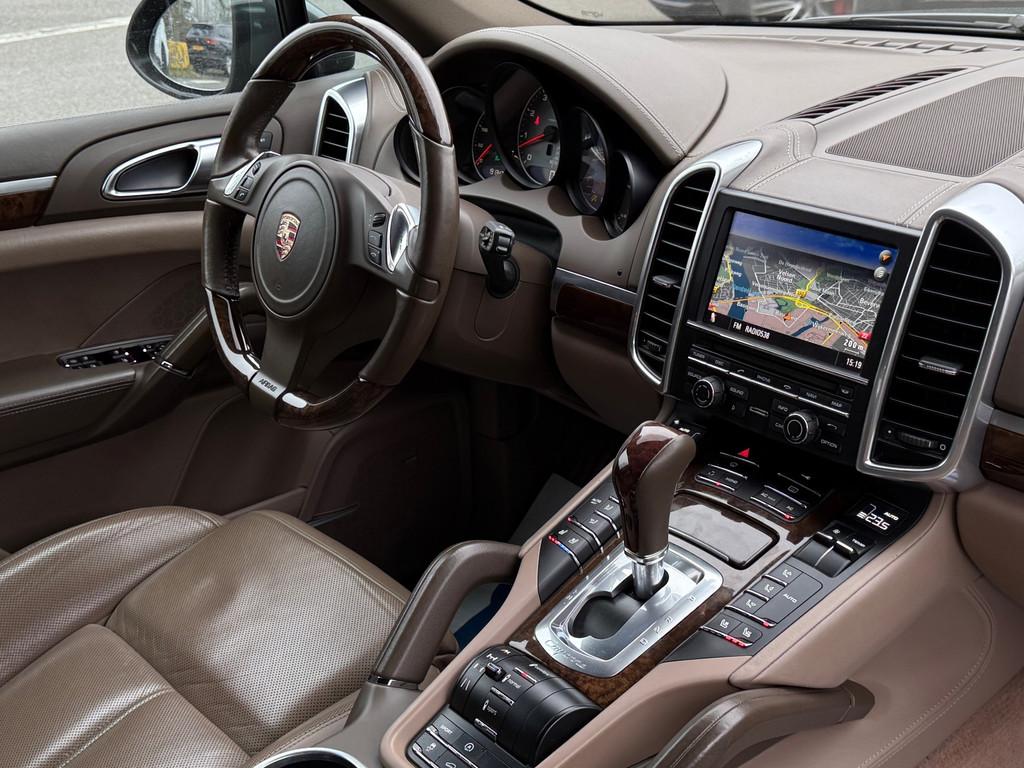 Porsche Cayenne 4.8 S - 400 PK - LUCHTVERING - STOEL VERKOEL, Auto's, Automaat, Gebruikt, 8 cilinders, 138 €/maand