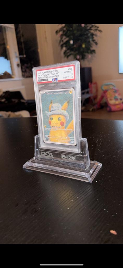 Pikachu van Gogh PSA 10 - Pokémon x Van Gogh Museum, Ophalen of Verzenden, Nieuw, Losse kaart