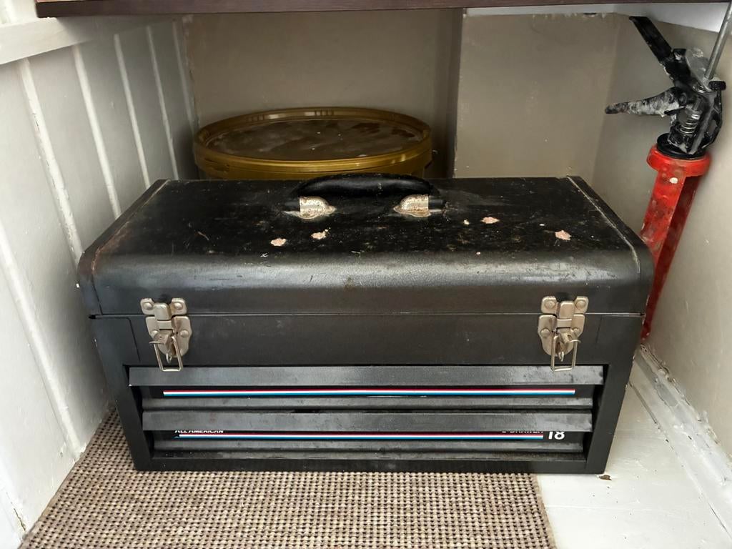 Toolbox “All American” 2 drawer 18, Ophalen