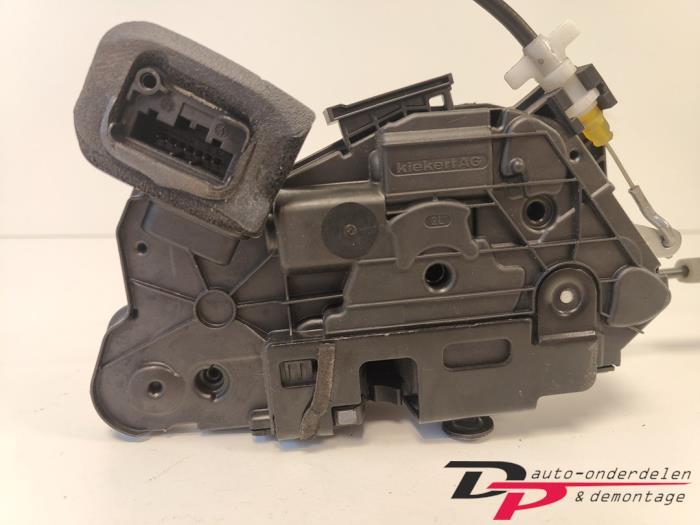 Deurslot Mechaniek 2Deurs links van een Volkswagen Golf, Gebruikt, -, Volkswagen, -