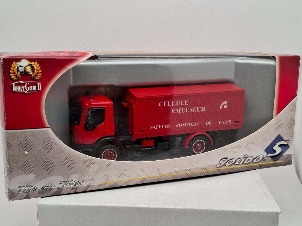 Renault Premium vrachtwagen brandweer - Solido 1/50, Verzenden, Zo goed als nieuw, Bus of Vrachtwagen, Overige merken