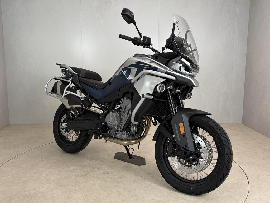 CFMOTO 800MT SPORT (bj 2026) - foto 2
