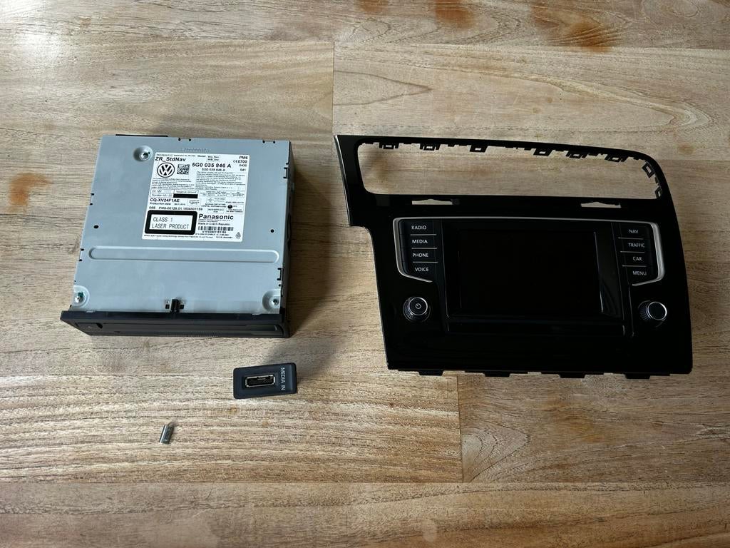 Volkswagen Discover Infotainment Systeem MIB touchscreen, Auto diversen, Autoradio's, Ophalen of Verzenden, Gebruikt