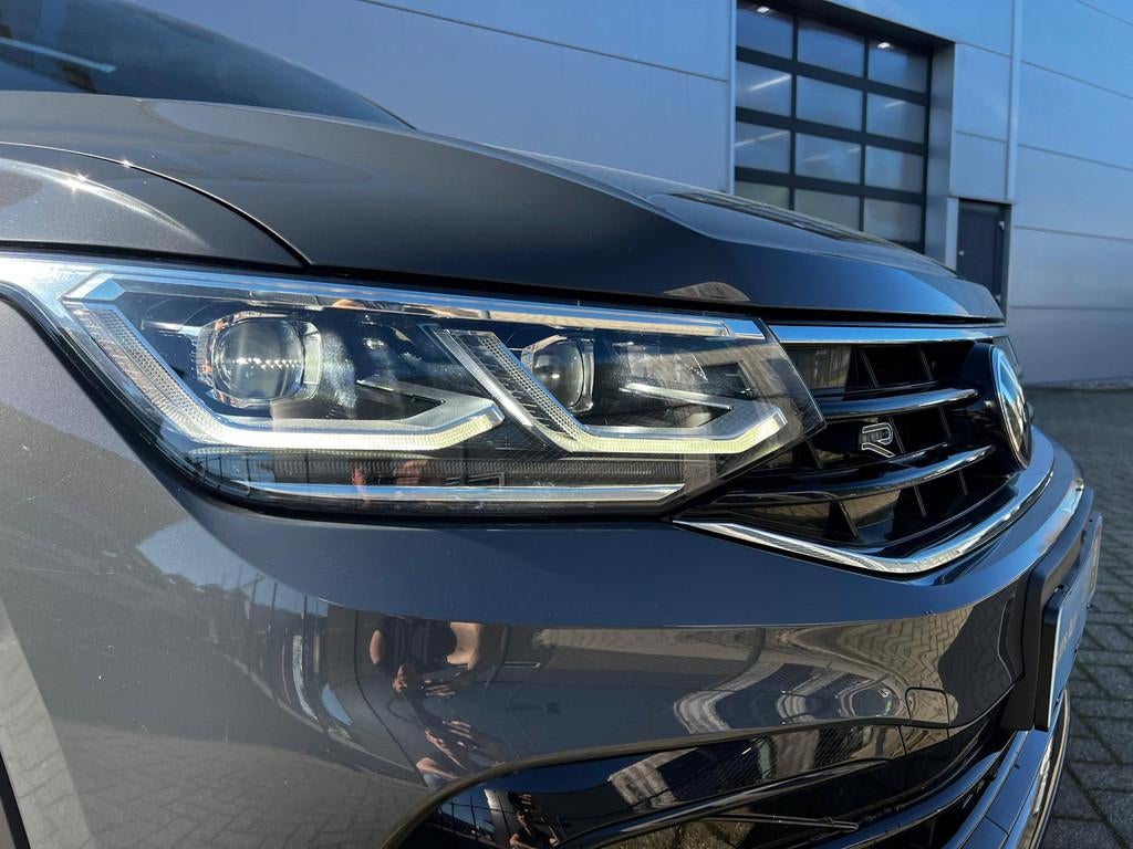 Volkswagen Tiguan eHybrid|R-Line|245PK|CarPlay|Pano, Stof, Gebruikt, 4 cilinders, Bedrijf