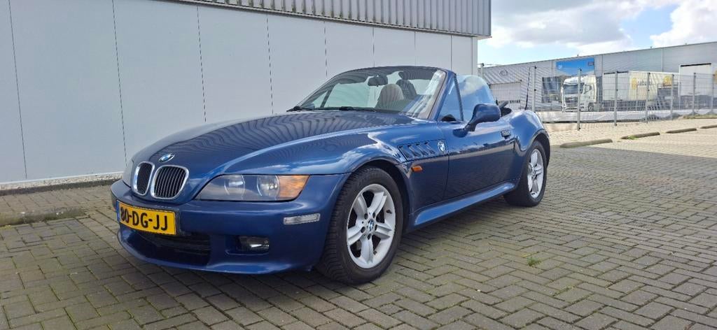 BMW Z3 2.0 Roadster  wide-body  en hardtop aanwezig, Achterwielaandrijving, Beige, Cabriolet, Blauw