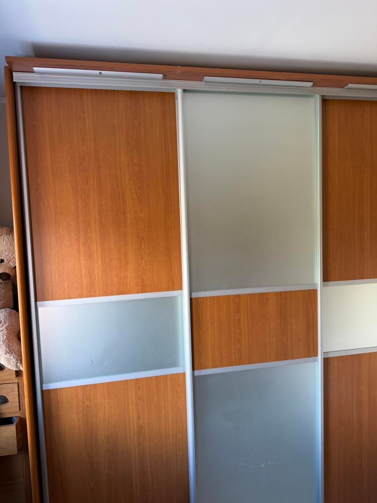 Grote schuifdeur kast met verlichting, 200 cm of meer, 200 cm of meer, 50 tot 75 cm, Ophalen