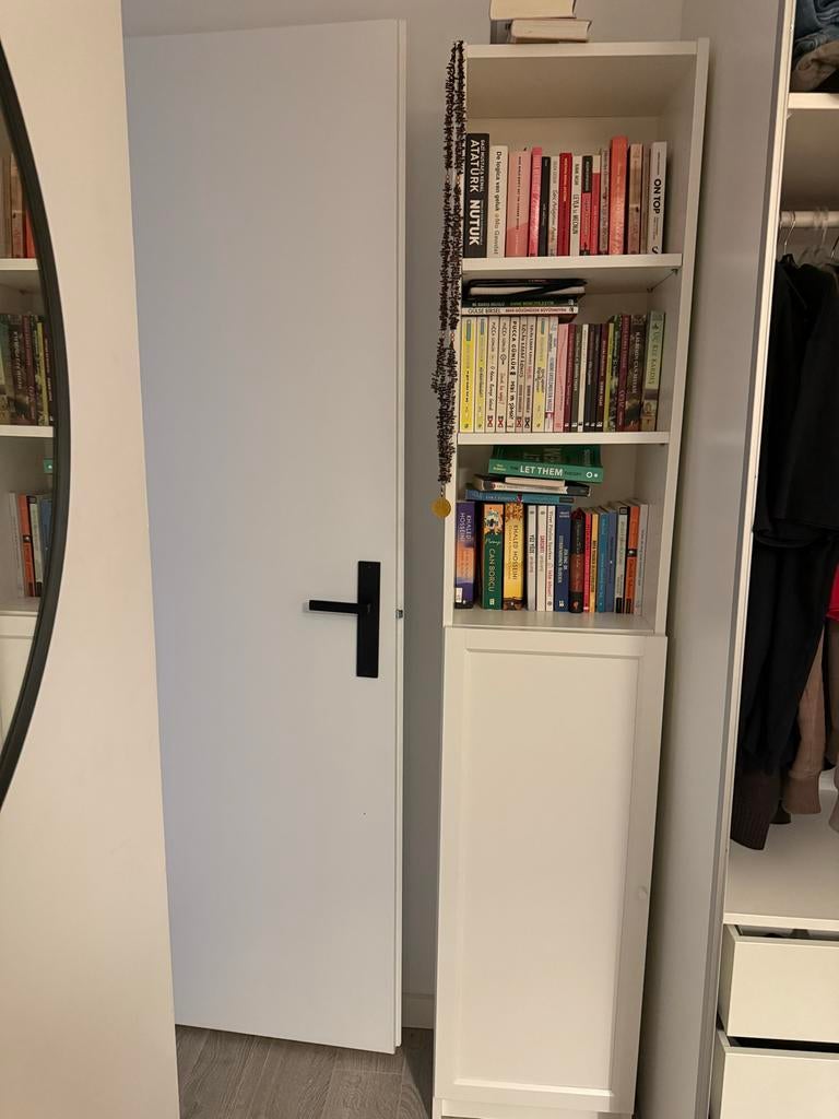 IKEA Billy boekenkast met Oxberg deur - Wit, Ophalen, Minder dan 50 cm, 200 cm of meer, Zo goed als nieuw
