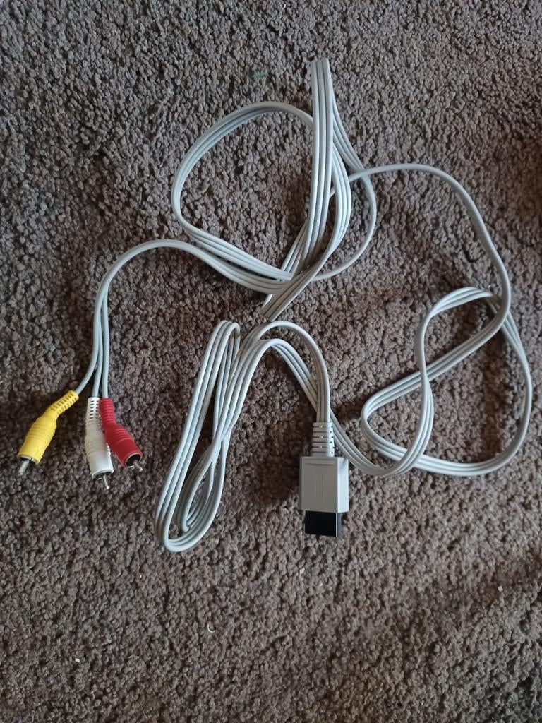 Originele Nintendo Wii AV Kabel  € 5 Vaste Prijs, Gebruikt, Overige genres, 1 speler, Ophalen of Verzenden