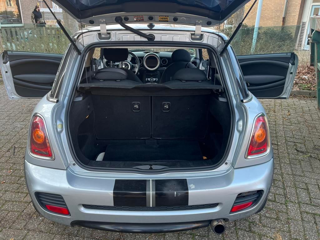 Mini Cooper in onderdelenJCW aero bumper pakket 2007 Grijs, Auto-onderdelen, Carrosserie en Plaatwerk, Bumper, Mini, Achter, Gebruikt