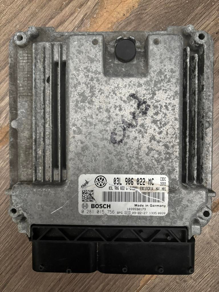 VW ECU 03L 906 022 MC 03L906022, Auto-onderdelen, Ophalen of Verzenden, Gebruikt, Volkswagen