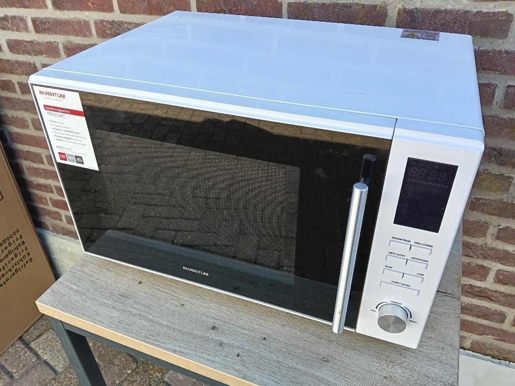 Inventum combi magnetron, Witgoed en Apparatuur, Ophalen, Combimagnetron, Hete lucht, Zo goed als nieuw