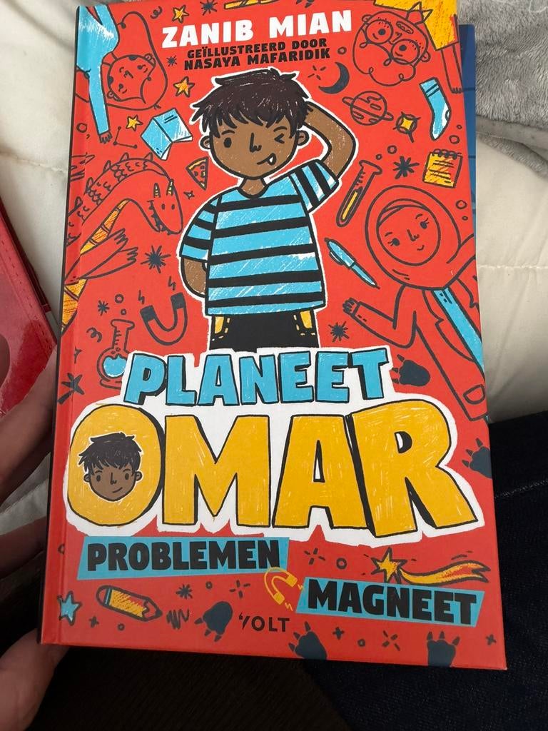 Boek Omar, Ophalen of Verzenden, Zo goed als nieuw