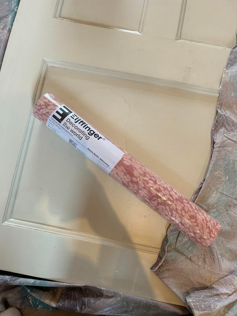 Nieuwe rol Eijffinger behang - Roze/Rood - Teveel besteld, Ophalen of Verzenden, Minder dan 10 m², Rood