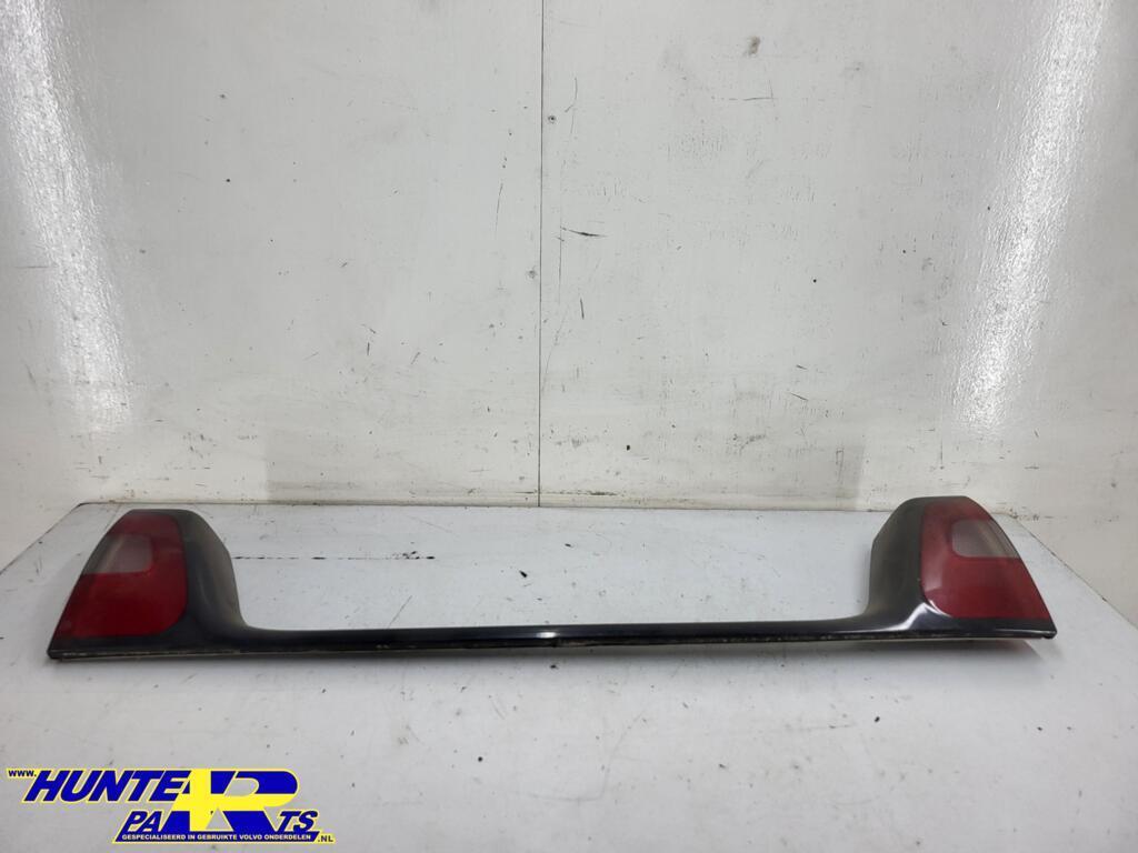 Achterklep reflector Volvo 850 ('91-'96) 9133726, Gebruikt, Ophalen of Verzenden, Volvo, Volvo