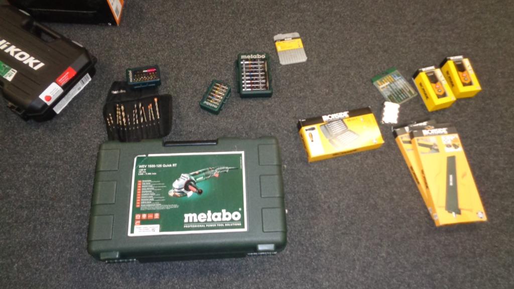 wegens verandering winkel  4 x electrisch gereedschap /bitse, Ophalen, Aeg, Nieuw, Nederland