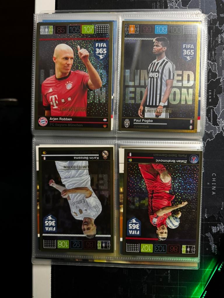 Adrenalyn xl fifa 365 2015/2016 diverse xxl limited edtions, Ophalen of Verzenden, Zo goed als nieuw