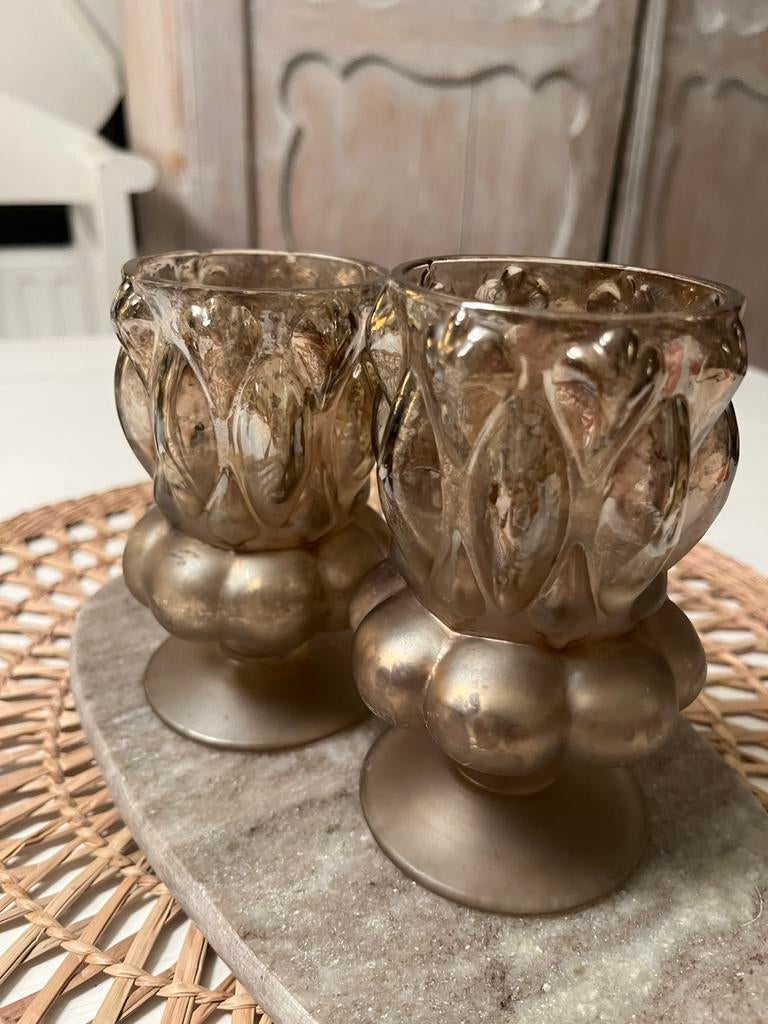 Set van twee leuke glazen  vaasjes brons , zilverglas, Overige kleuren, Ophalen of Verzenden, Minder dan 50 cm, Glas