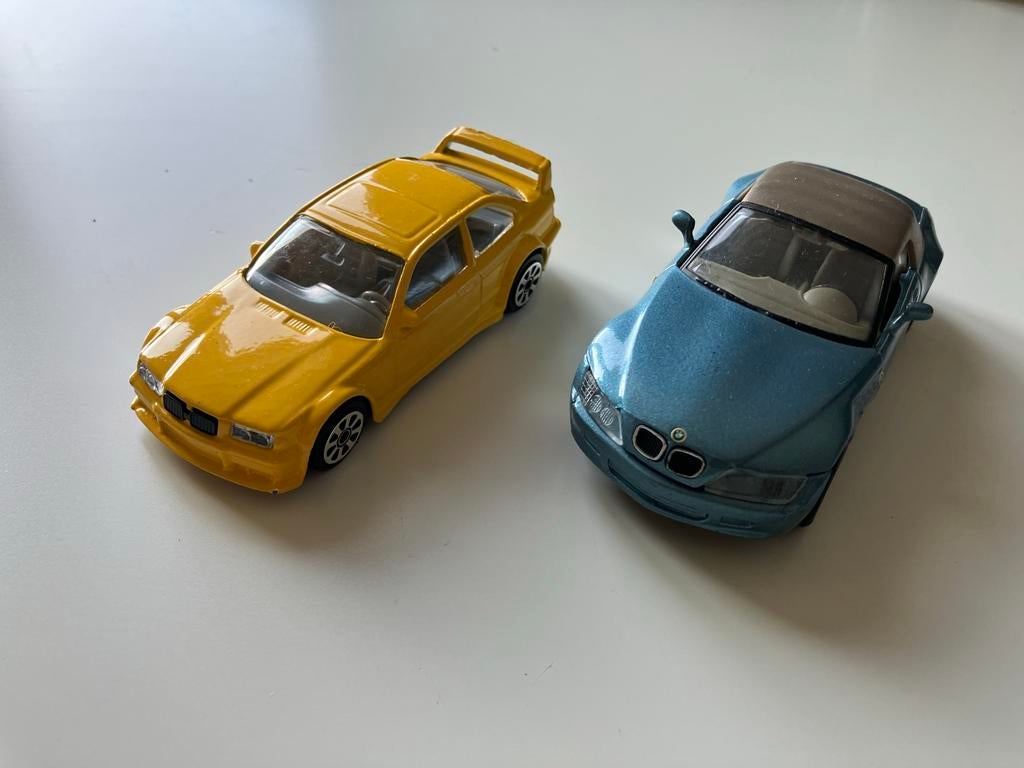 Twee modelauto's: BMW Z3 en BMW E36, Hobby en Vrije tijd, Modelauto's | 1:43, Ophalen of Verzenden, Gebruikt, Auto, Overige merken