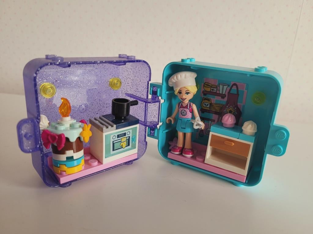 Lego Friends nr. 41401 Stephanies Speelkubus (bakker), Ophalen, Zo goed als nieuw, Complete set, Lego