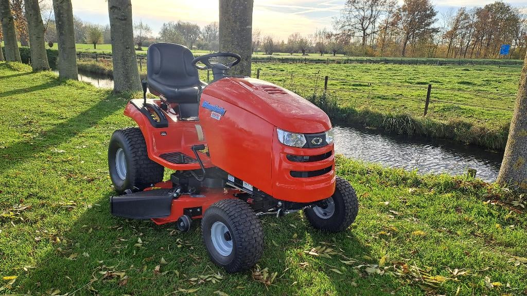 Simplicity regent zitmaaier, Mertstraat 5, Elektrische starter, Nieuw, Verkoop@teeuwentuinmachines.nl