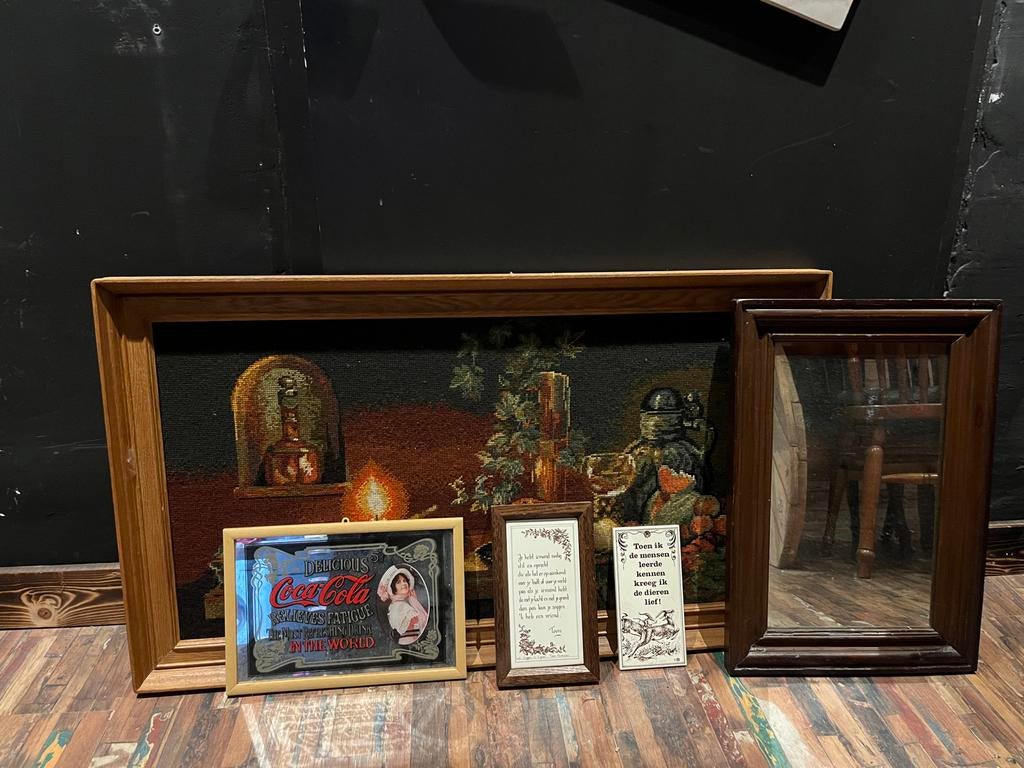 Bruin café inrichting decoratie, Ophalen